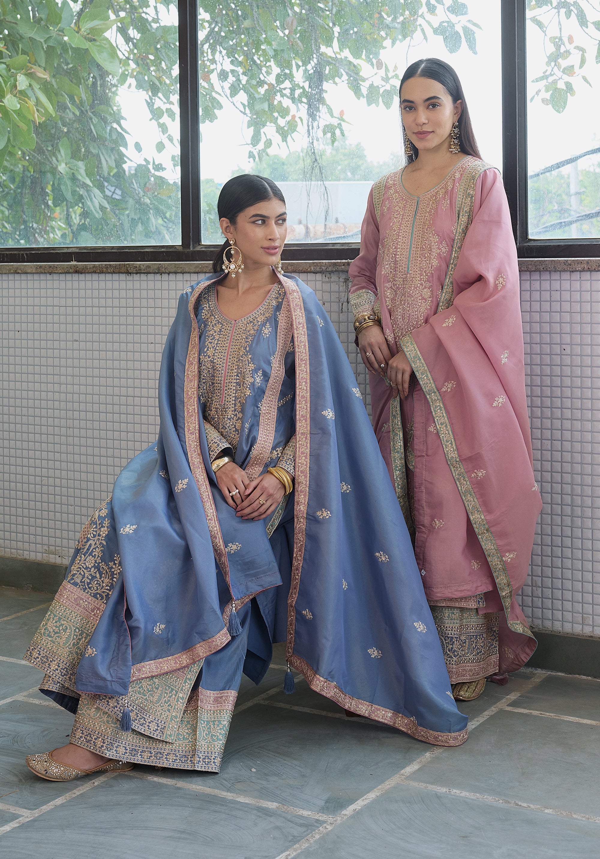 Pastel pink Inaayat suit Indian ethnic wear: premium silk with gold floral zardozi work, printed palazzo gold borders, embellished dupatta, buy salwar kameez online with gotta detailing.