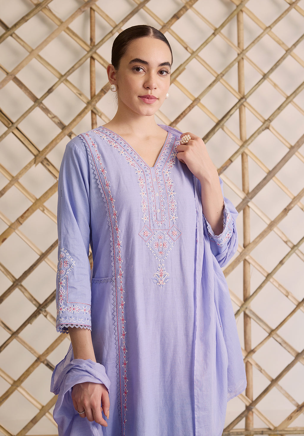 Lilac lavender Gul Kashmiri suit Indian ethnic wear: premium cotton with vibrant multicolored floral motifs, straight pants, star-like embroidered dupatta, buy salwar kameez online Kashmir collection.