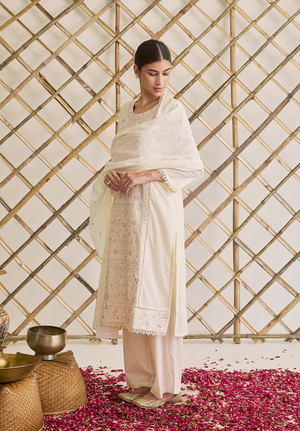 Off white Subha Kashmiri suit Indian ethnic wear: premium cotton with multicolored floral motifs embroidery, straight pants, star-scattered dupatta, buy salwar kameez online for elegant traditional look.